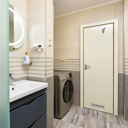 2br With Terrace By The Small Basilica & Old Town By Flat Manаger Apartamento *
